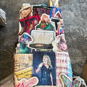 Source Unknown Colorful Pop Art Blanket